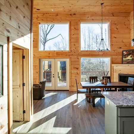 Brand New Build Cozy Cottage With Mountain View Гатлинбург Экстерьер фото