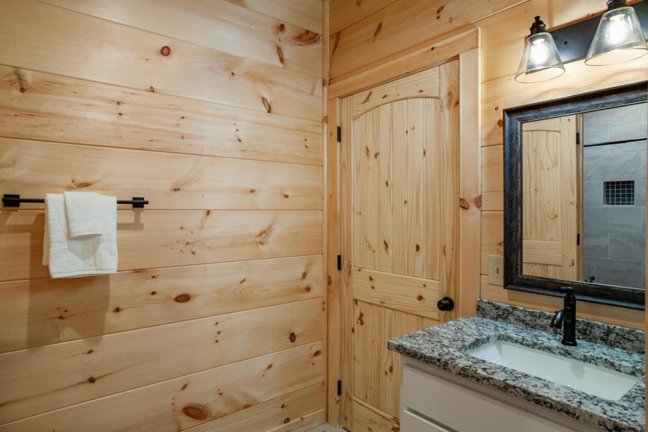 Brand New Build Cozy Cottage With Mountain View Гатлинбург Экстерьер фото
