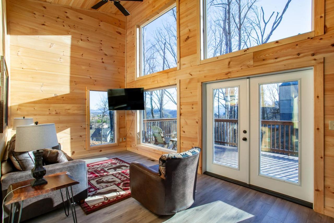 Brand New Build Cozy Cottage With Mountain View Гатлинбург Экстерьер фото